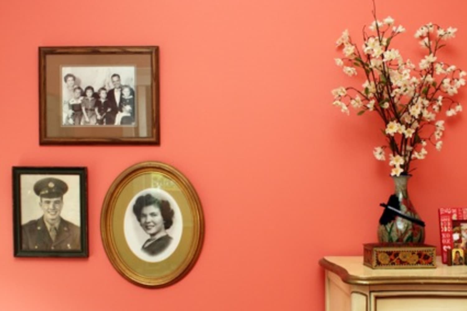 Coral 2025 paint swatches